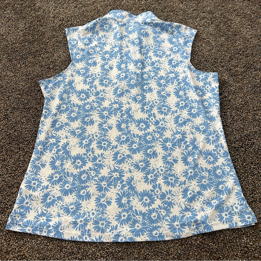 Floral Blue and White Women's Top - Picture 7 of 9